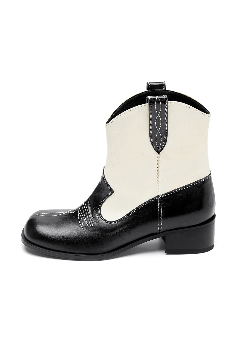 WESTERN ROUND SQUARE TOE MIDDLE BOOTS [BLACK]		
