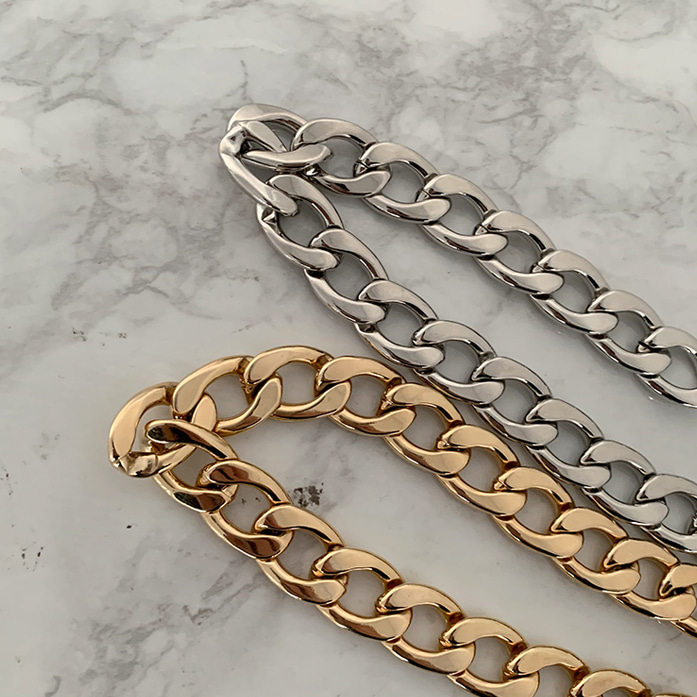 Dabagirl Chunky Curb Chain Necklace