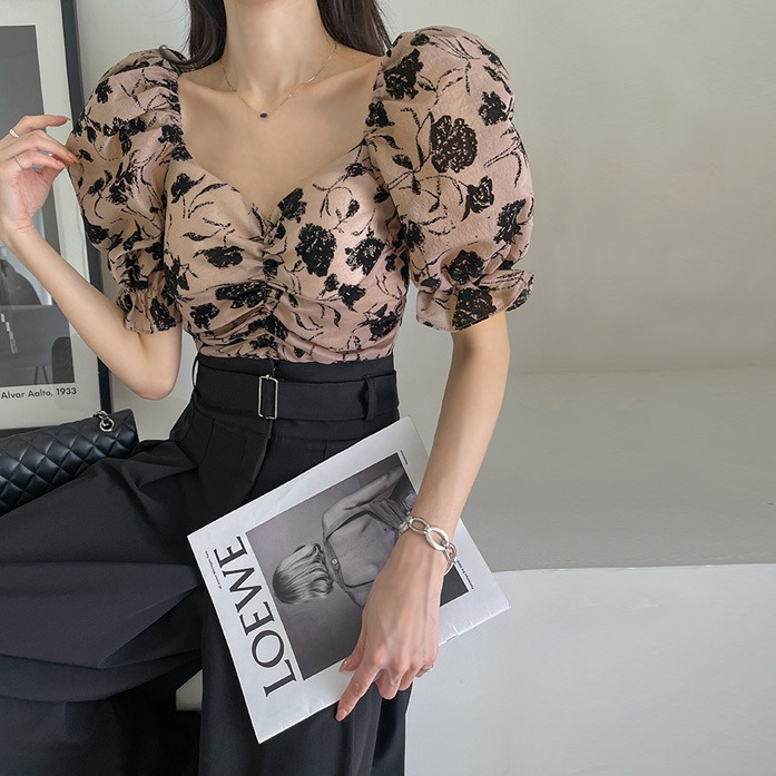 Dabagirl Floral Puff Sleeve Blouse