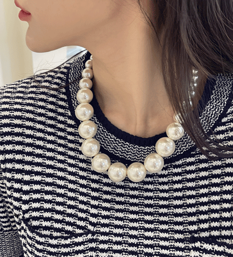 Dabagirl 73537 Faux Pearl Necklace