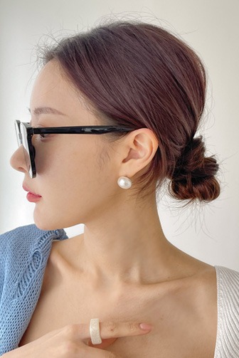 Dabagirl Faux Pearl Push-Back Stud Earrings