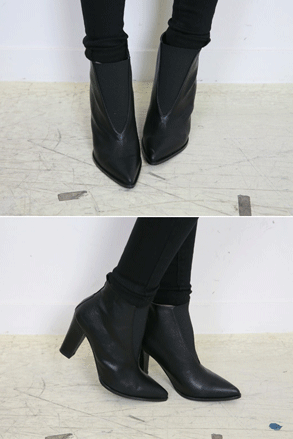 베러V앵클슈(Z9003)_D4SH 신발 부츠 블랙 아이보리 심플 베이직 기본 포인트 여성 여자 브이 모던 시크 앵클부츠 간절기 가을 겨울 예쁜