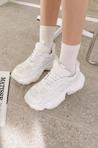 Dabagirl Lace-Up Round Toe Chunky Sneakers