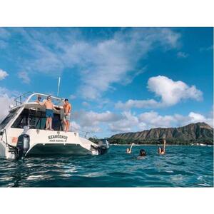 Honolulu, Oahu, Hawaii, USA: Private Catamaran Cruise with Snorkeling