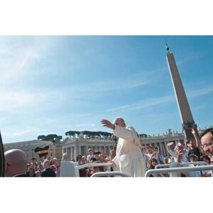 전문가 가이드가 포함된 교황 청중 체험 티켓