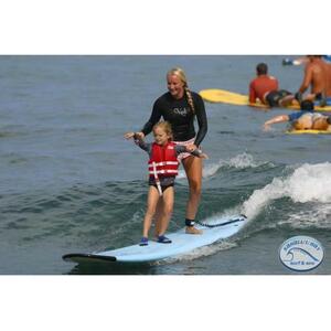 Kona, Hawaii&#039;s Big Island, U.S.A. personal 2-hour surfing lesson [GG_t31733]