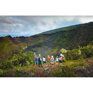 Big Island of Hawaii, USA: Private Hidden Crater Hiking Tour