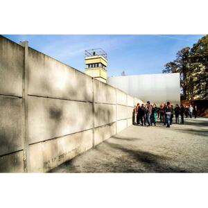 베를린 장벽: 분할된 도시 도보 여행
