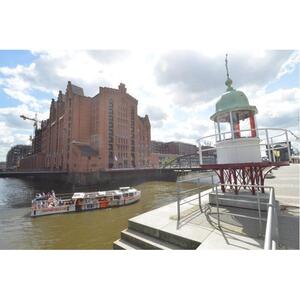 함부르크 항구 투어 + 국제 해양 박물관 투어 티켓