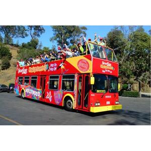 샌안토니오에서 즐기는 승선 버스 (48시간) + 보트 크루즈 또는 타워 오브 아메리카 입장 티켓