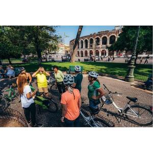 イタリア ベローナ 自転車ツアー [TI_p1045661]