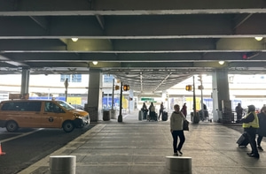 미국 JFK -맨하탄 (한인타운/타임스퀘어) 공항셔틀 차량 이동 서비스