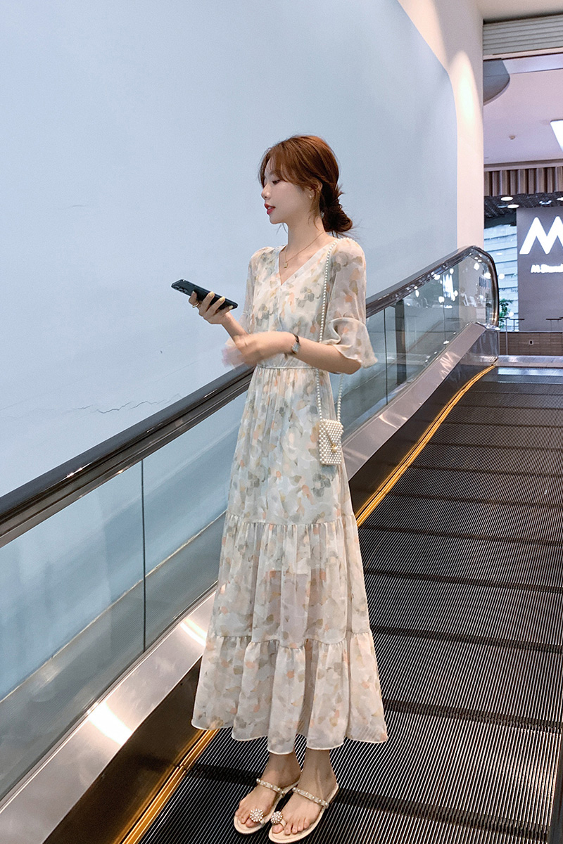 long dress model image-S1L1