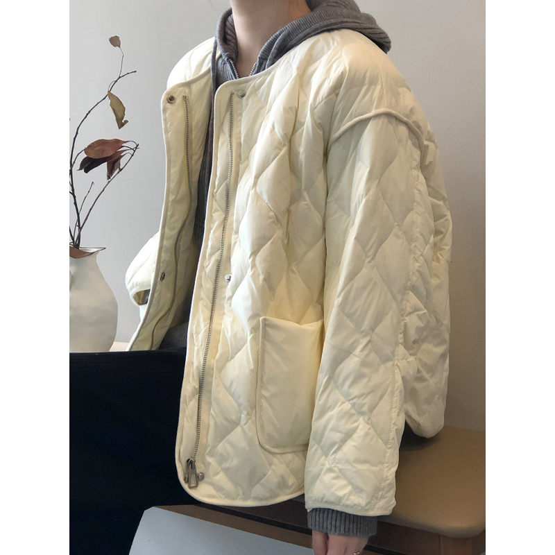 Down jacket model image-S1L20