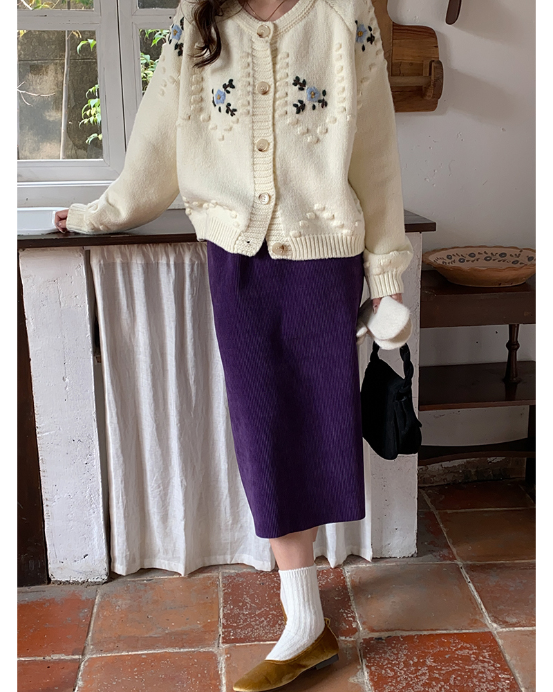 cardigan model image-S1L8