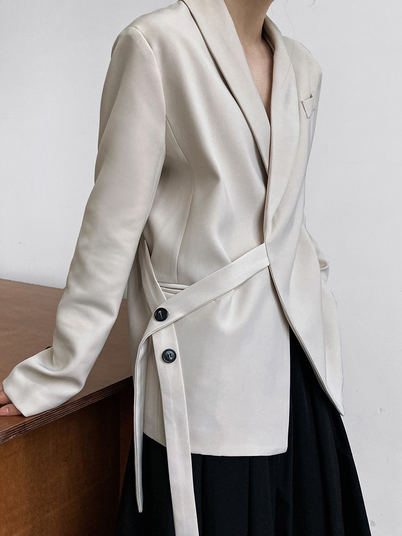 blazer model image-S1L25