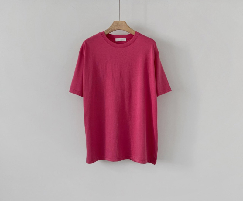 short sleeved tee red color image-S1L34