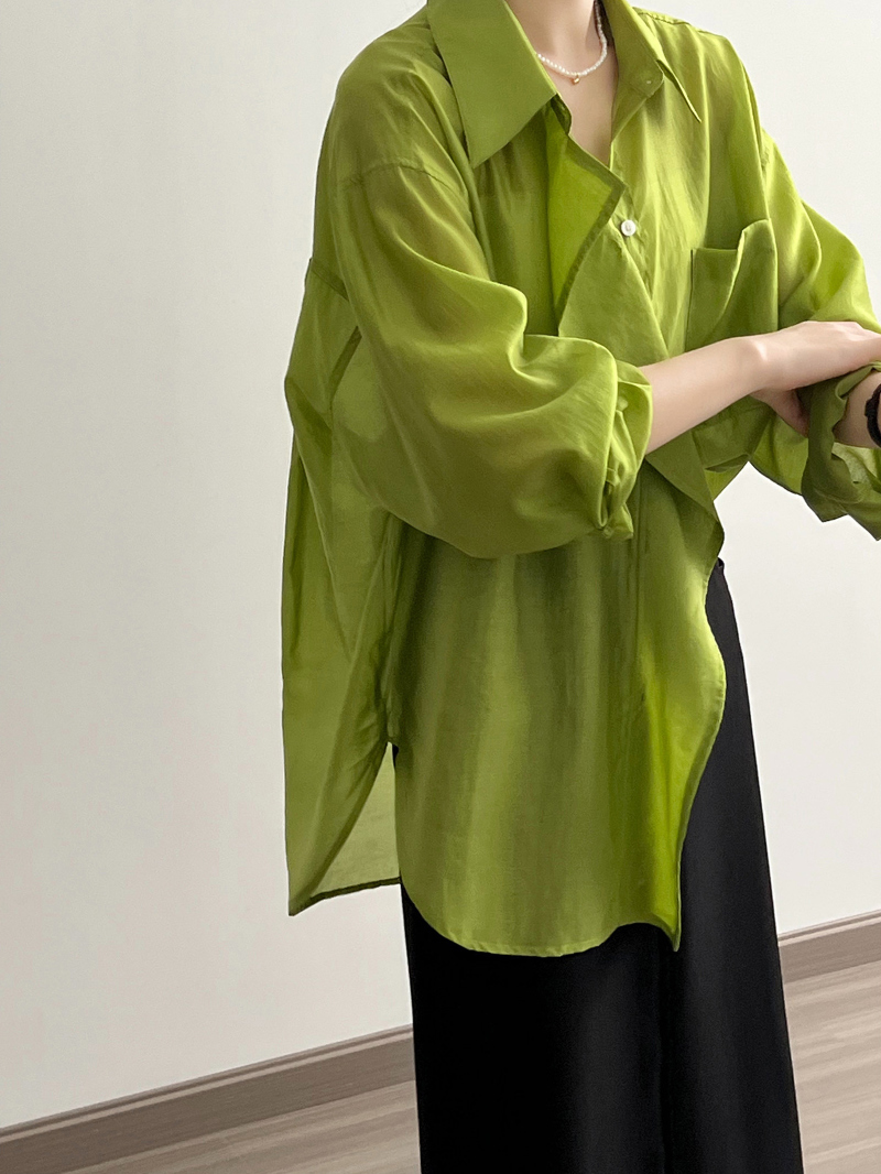 blouse model image-S1L33