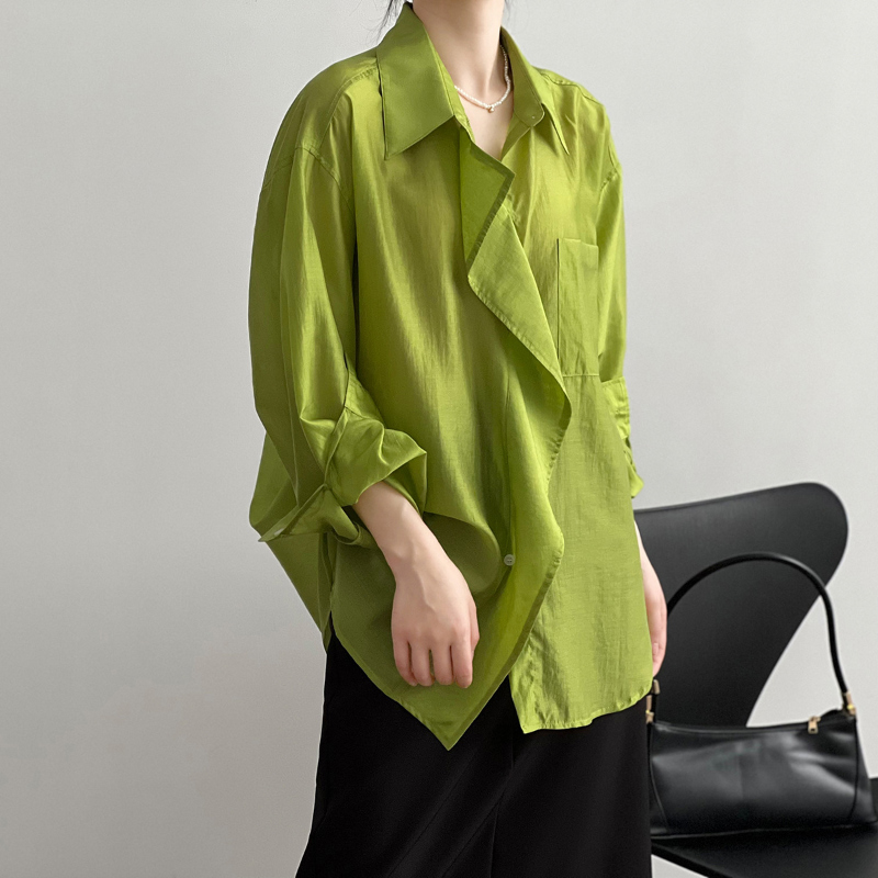 blouse model image-S1L37