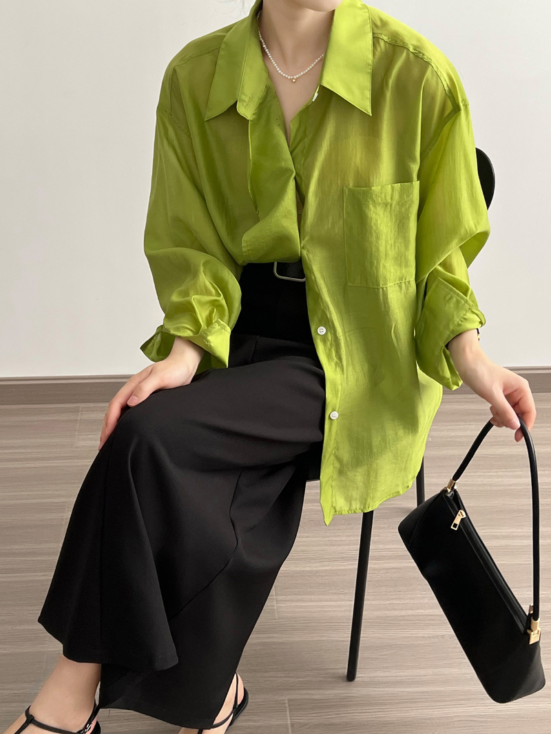 blouse model image-S1L30