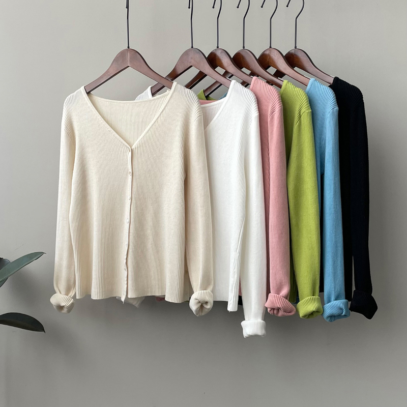 long sleeved tee product image-S1L32