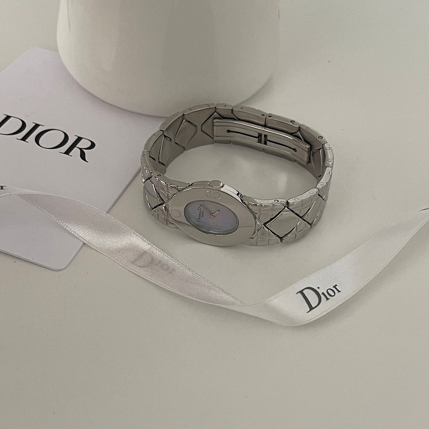 CHRISTIAN DIOR lady dior blue shell dial oval watch