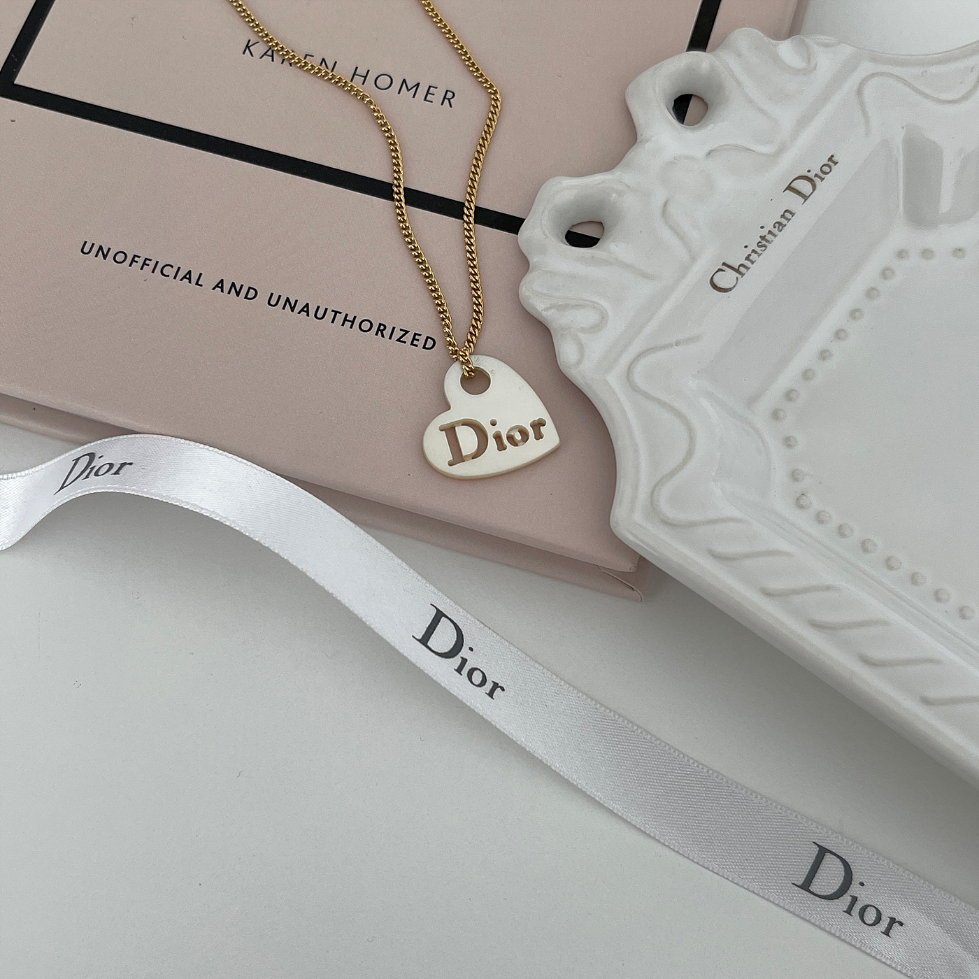 DIOR heart shell pendant necklace