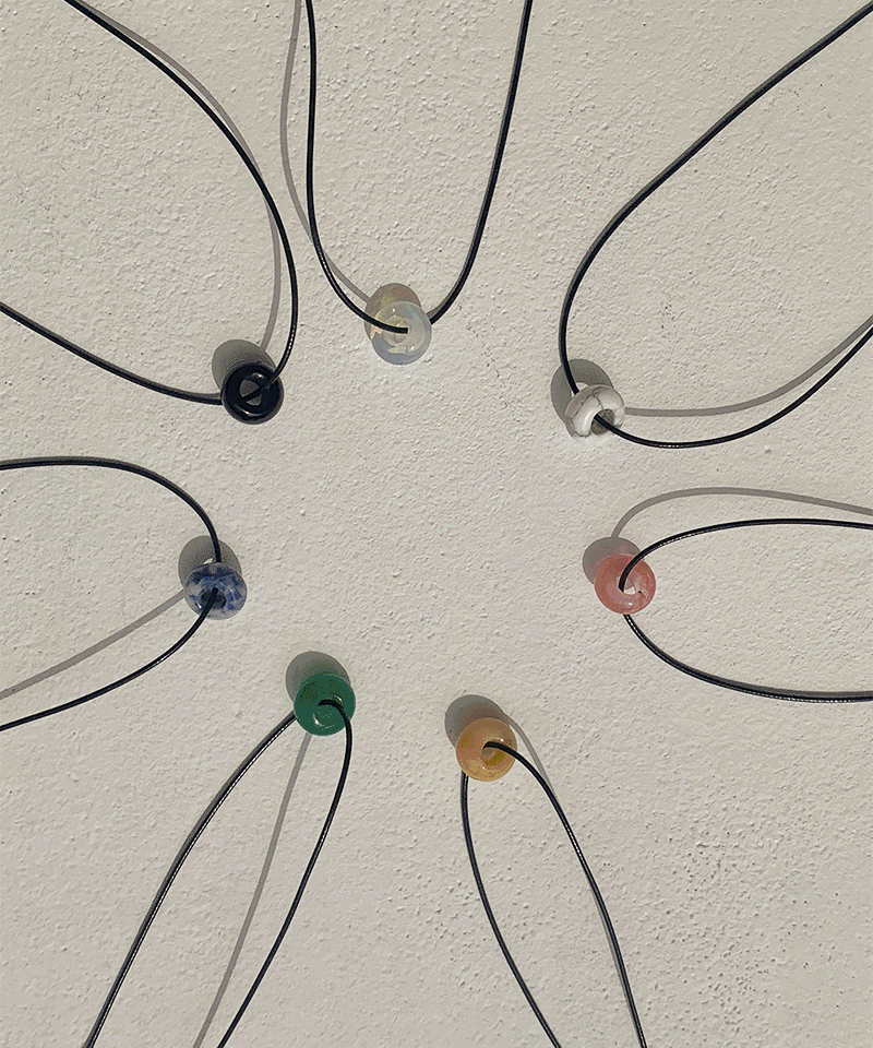 Diver gemstone string necklace : [PRODUCT_SUMMARY_DESC]