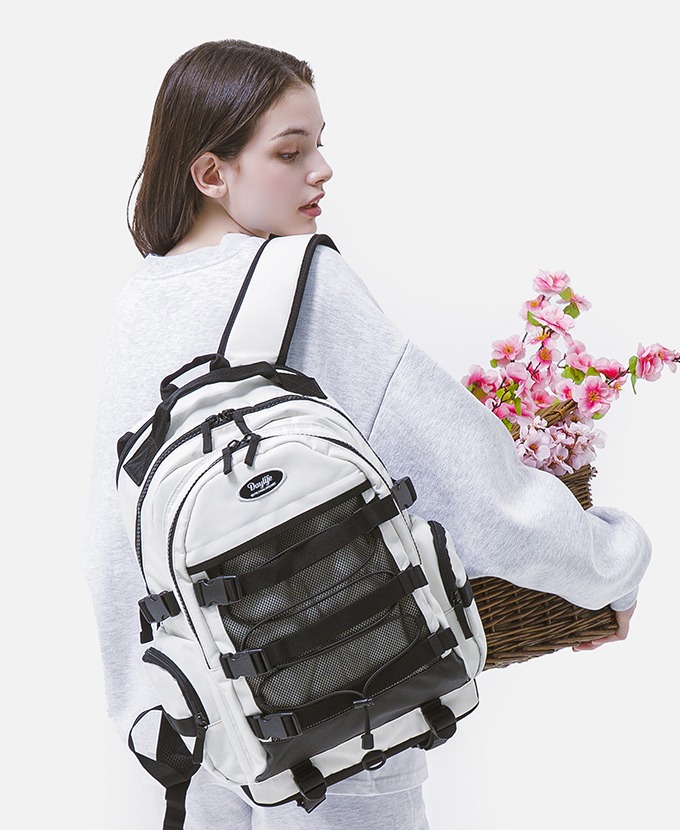 2022 DAYLIFE SIGNAL BACKPACK (IVORY)リュックサック