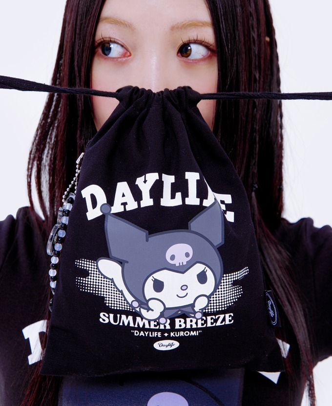 [Gift event]DAYLIFE X KUROMI FABRIC STRING POUCH (BLACK)