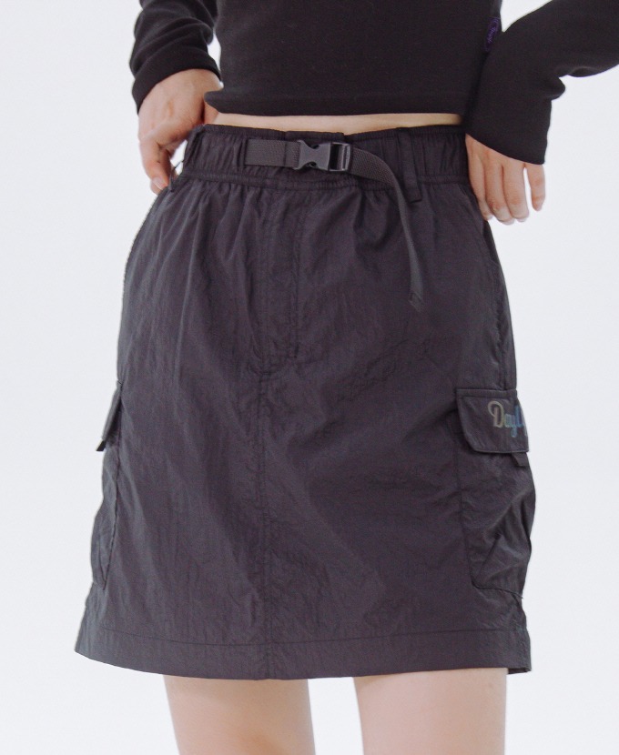 DAYLIFE REFLECTIVE BELT SKIRT (BLACK)スカート