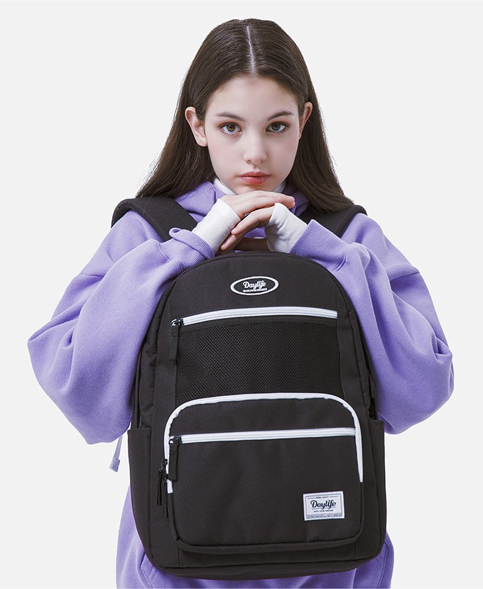 2022 DAYLIFE LAYER BACKPACK(BLACK/WHITE)
