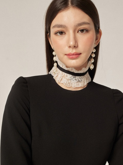 Pleated Lace Collar w/Grossgrain Tape_IV