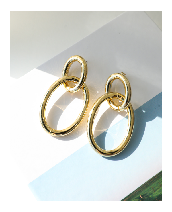 Chain Strap Detail Gold Earrings