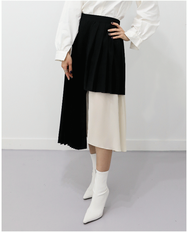 Pleated Colorblock Skirt