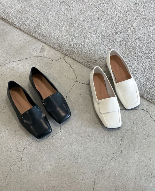 Square Toe Flat Loafers