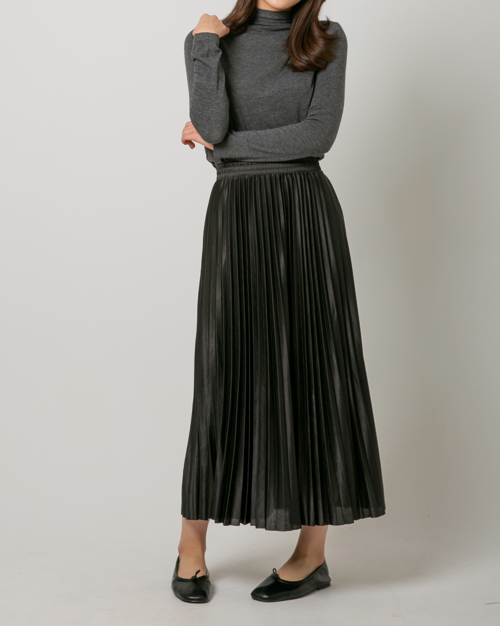 long skirt model image-S1L19