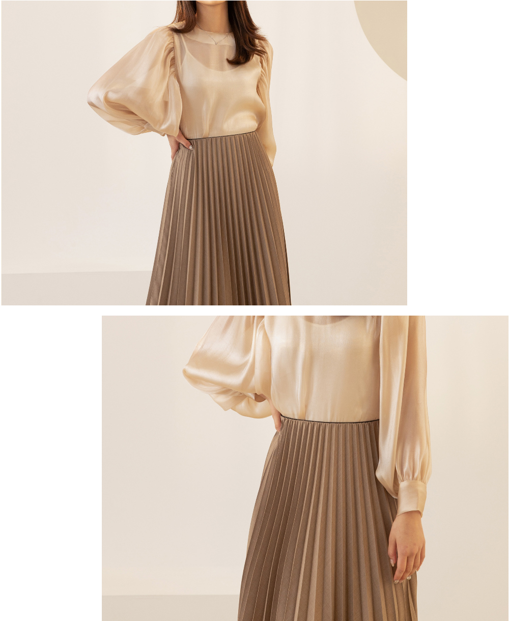 long skirt model image-S1L7