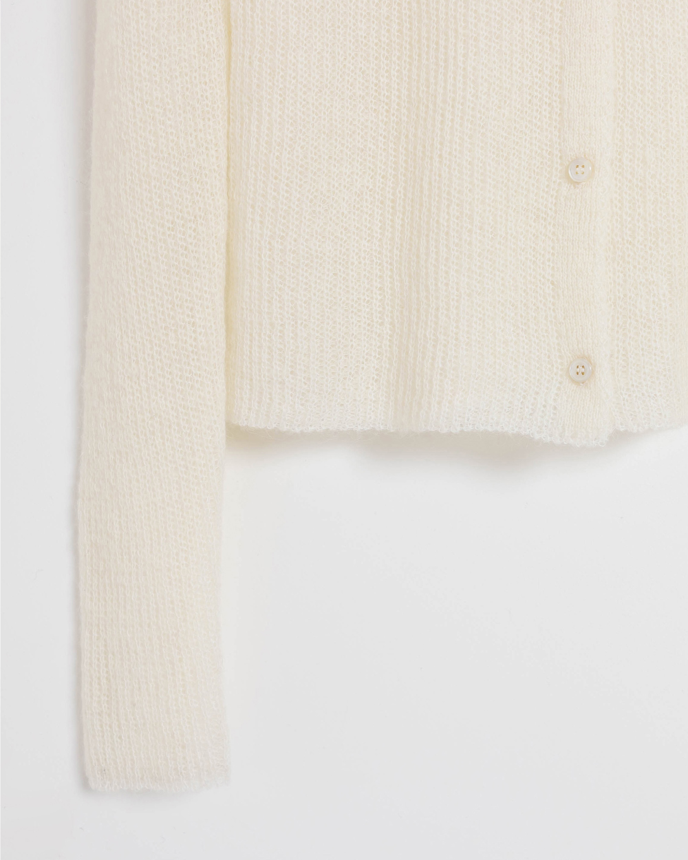 long sleeved tee detail image-S1L37