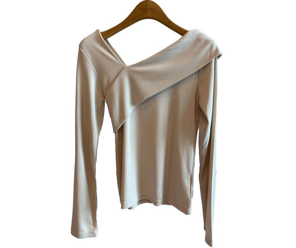 long sleeved tee oatmeal color image-S1L15