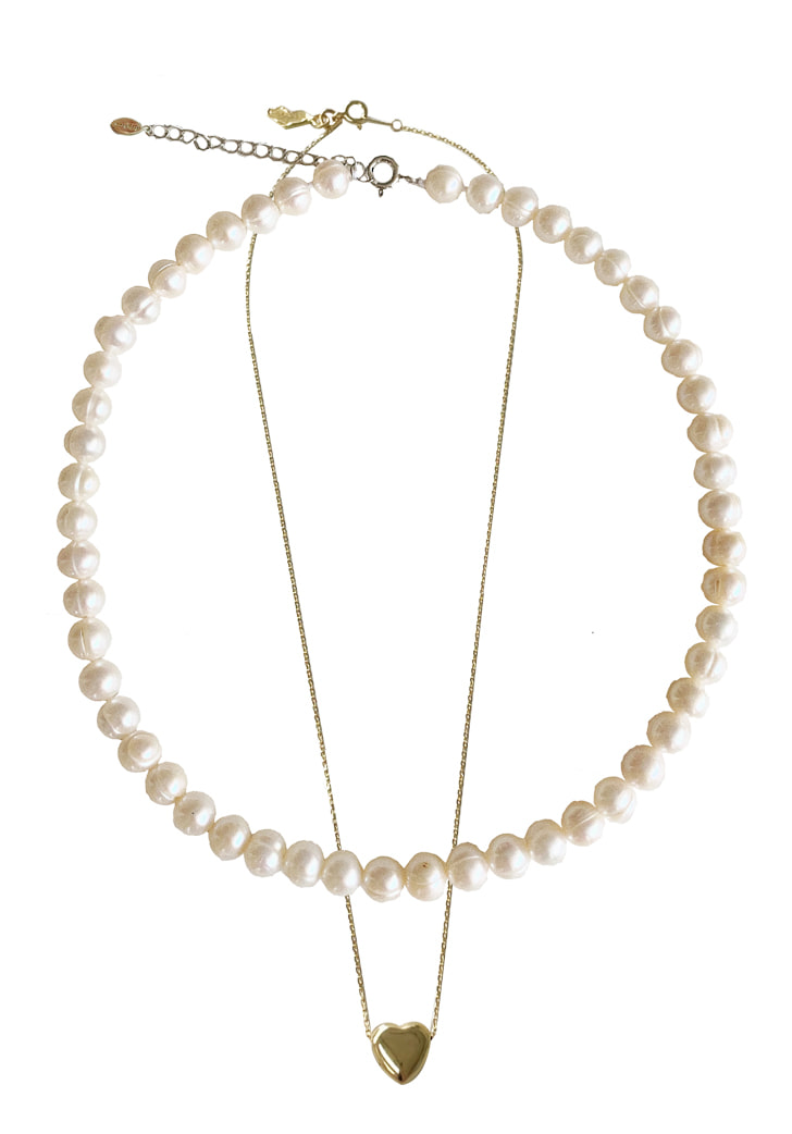 [SET] classy pearl necklace + moment of love necklace