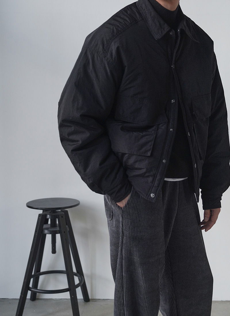 재킷 모델 착용 이미지-S14L12