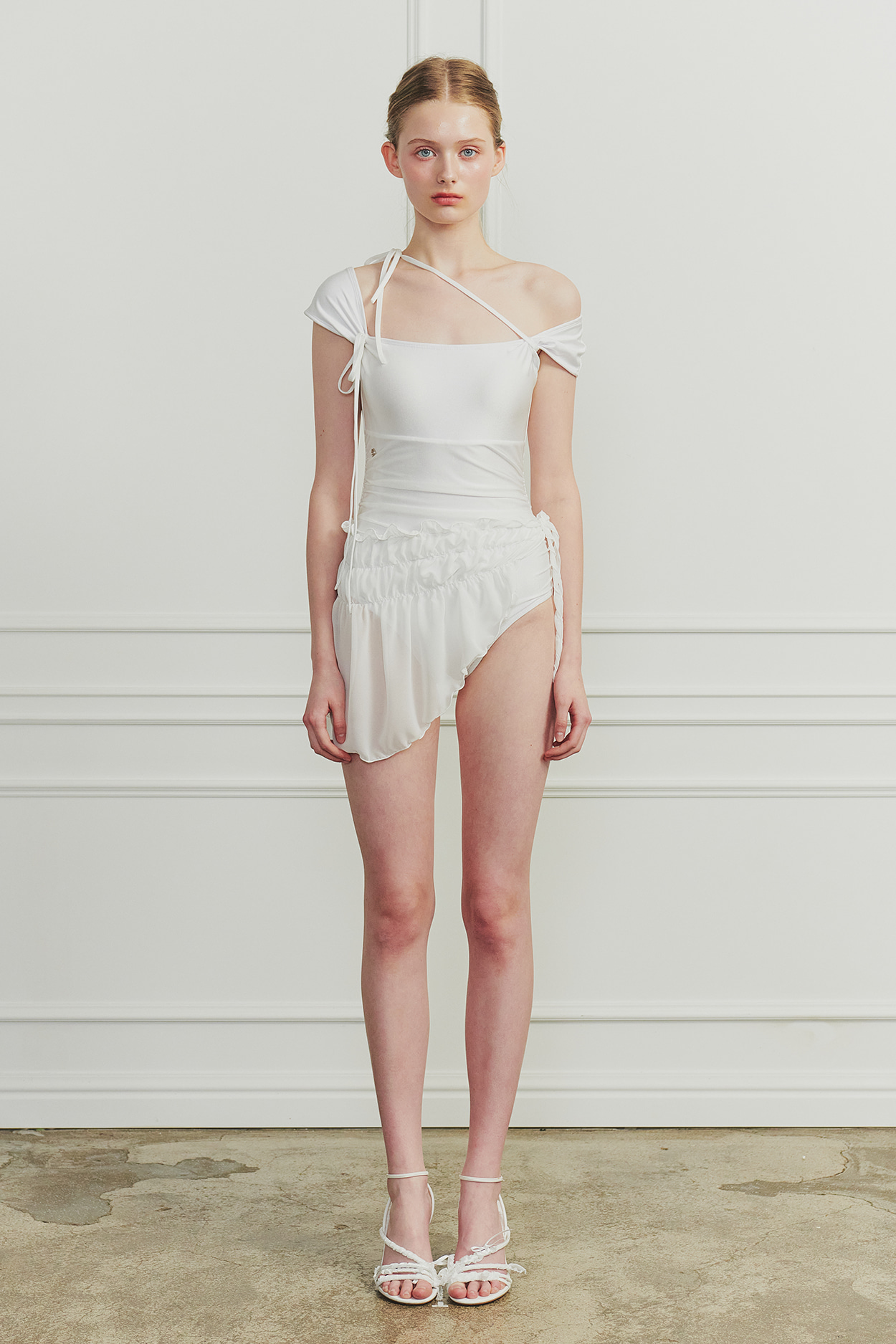 【PAINORPLEASURE】DEW COWL SWIMSUIT ☆ワンピース水着☆ 韓国PAIN OR PLEASURE】DEW COWL SWIMSUIT (PAIN OR PLEASURE
