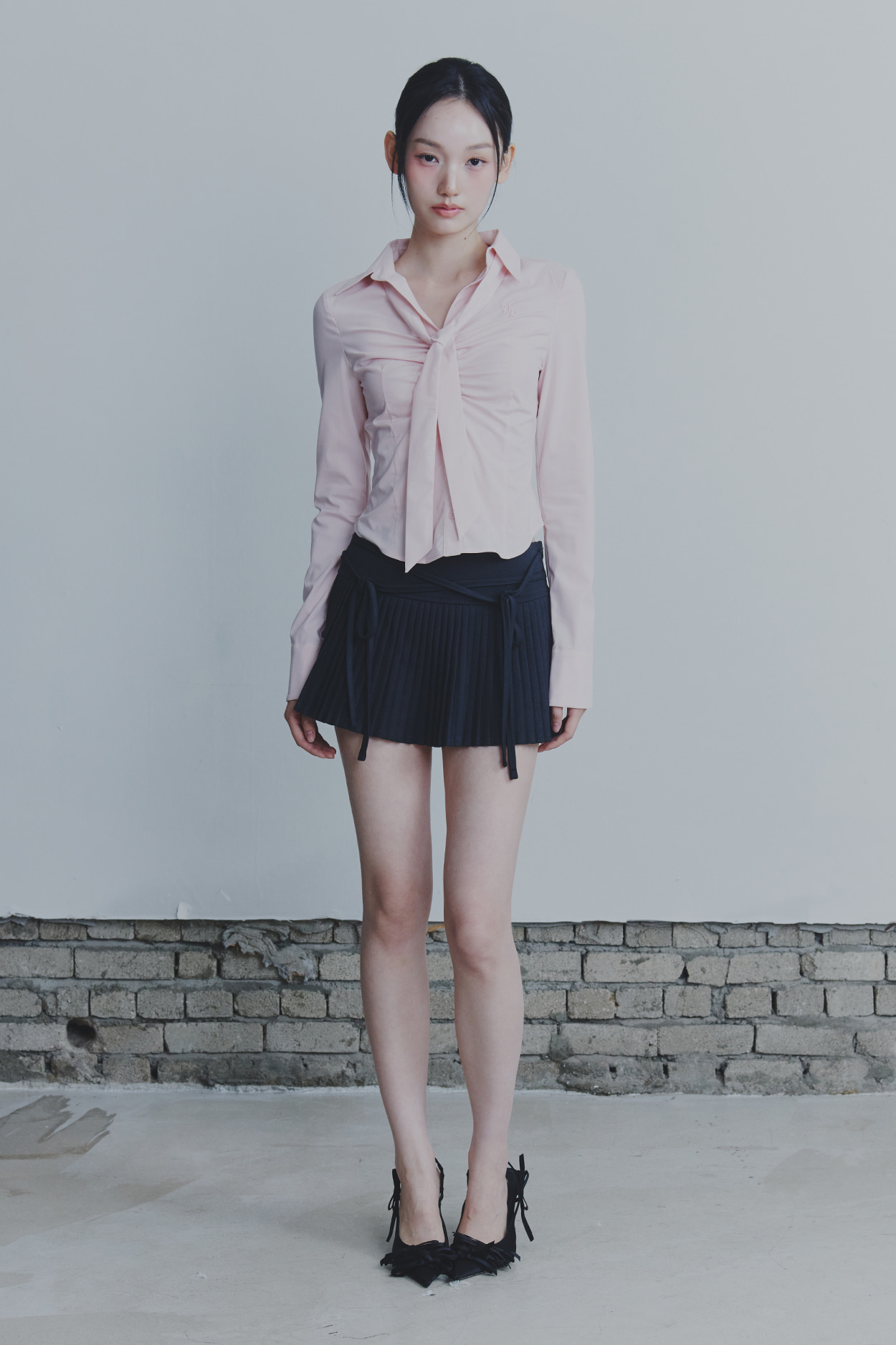 NingNing worn] VIVIAN SCARF SHIRT pink - PAIN OR PLEASURE
