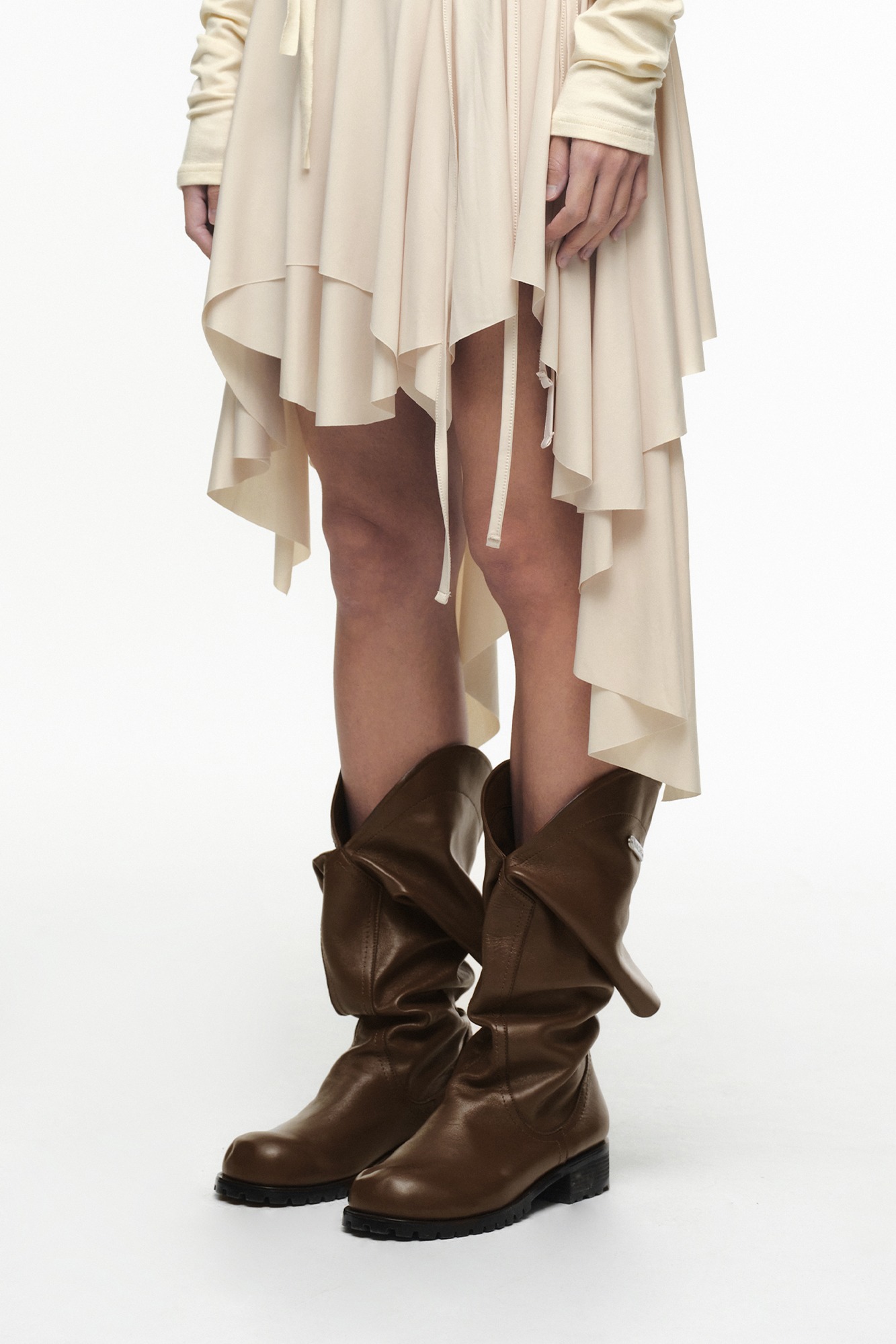 [NACHE] DRAPING SLIT BOOTS /追跡付 DRAPING SLIT BOOTS (UNISEX) BROWN - NACHE