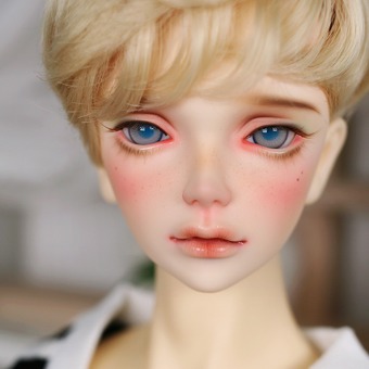 ball jointed doll make up dollsn Nornen No.5