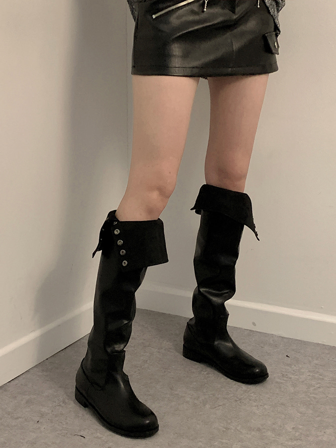 Two way folding boots