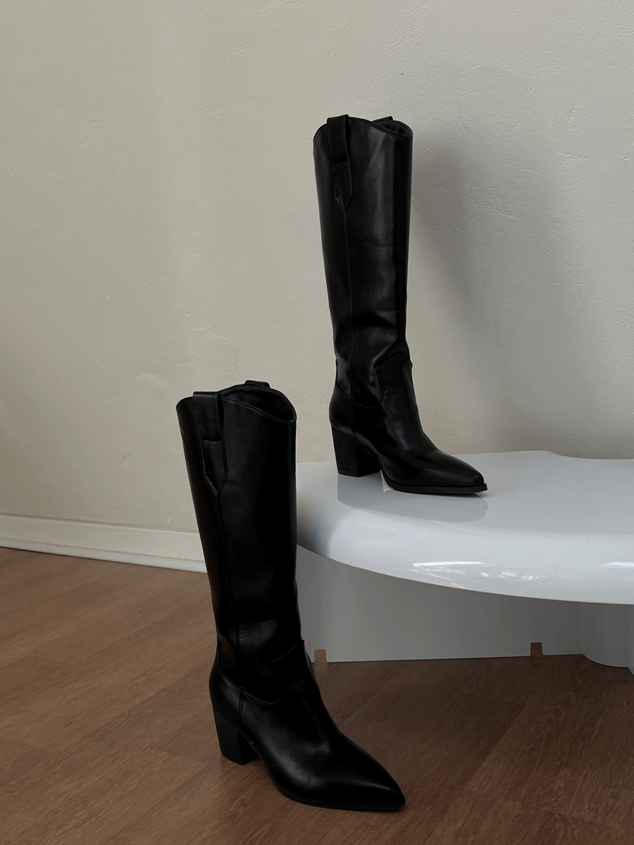 Have western long boots
