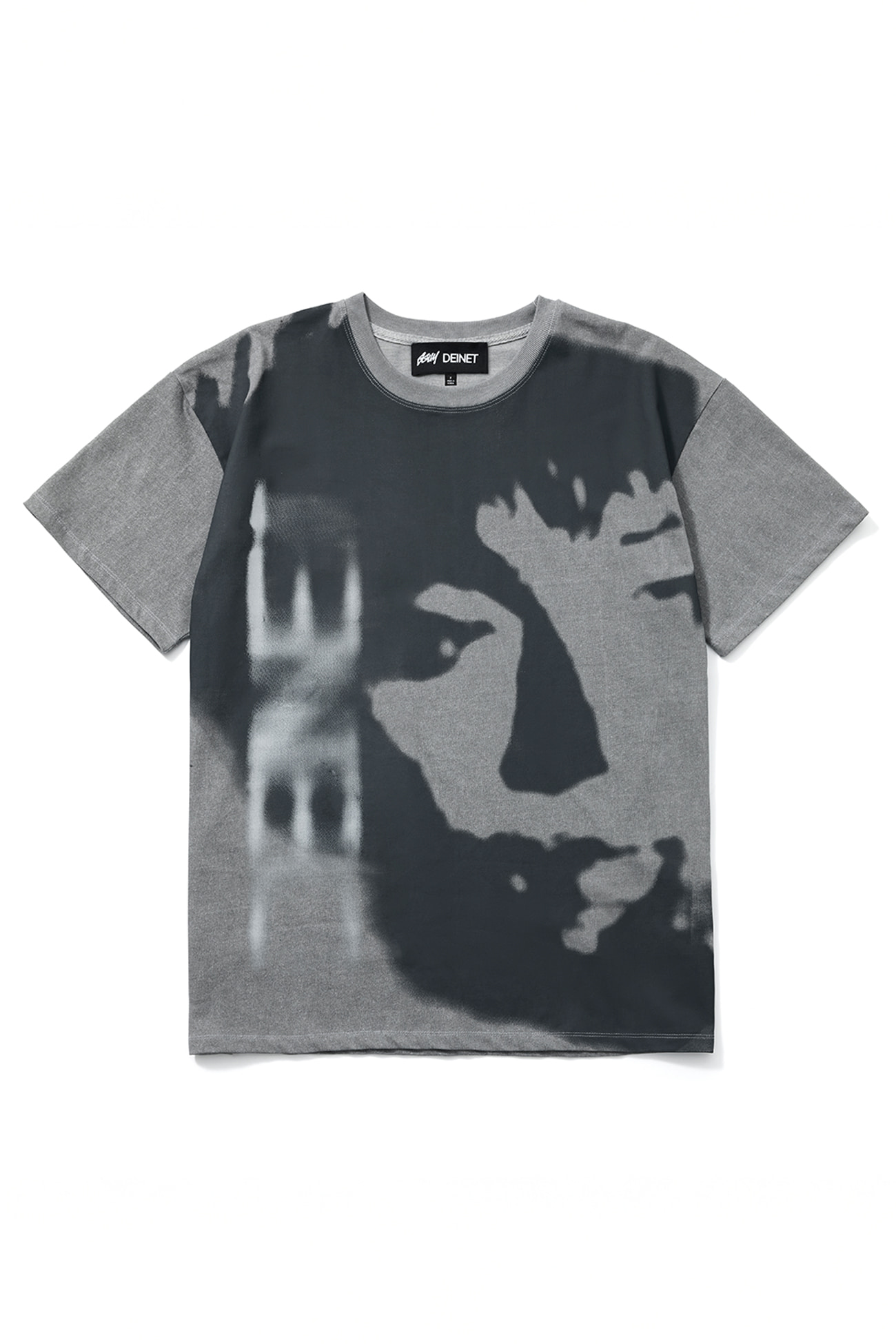 GGUM X DEINET グレー Tシャツ GGUM X DEINET] LOOSE FIT S/S T-SHIRT IN GREY | DEINET