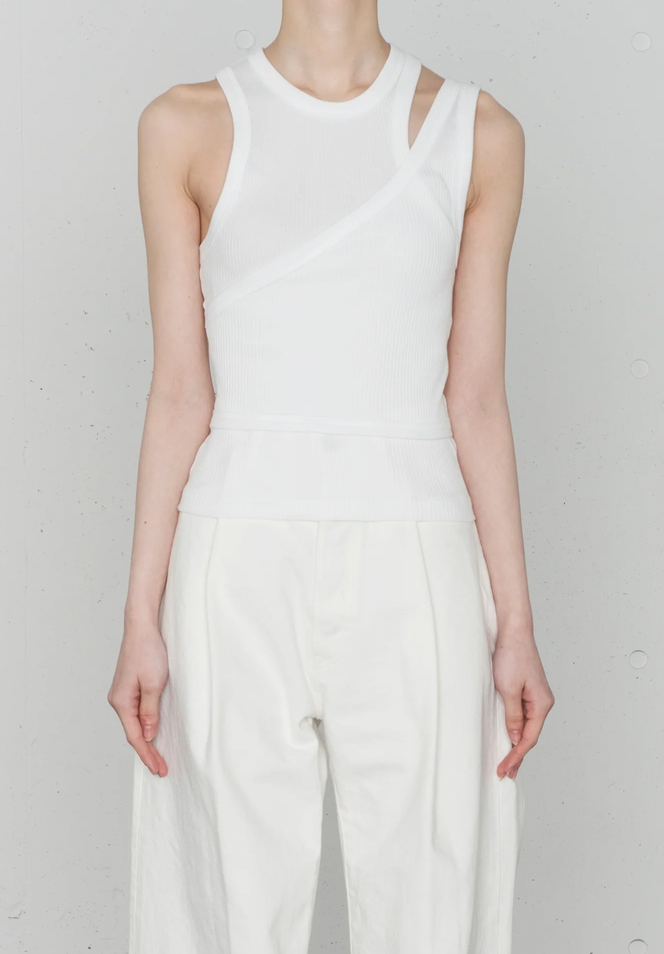 [ONLY OFFLINE STORE] DOUBLE SHOULDER TANK TOP, WHITE